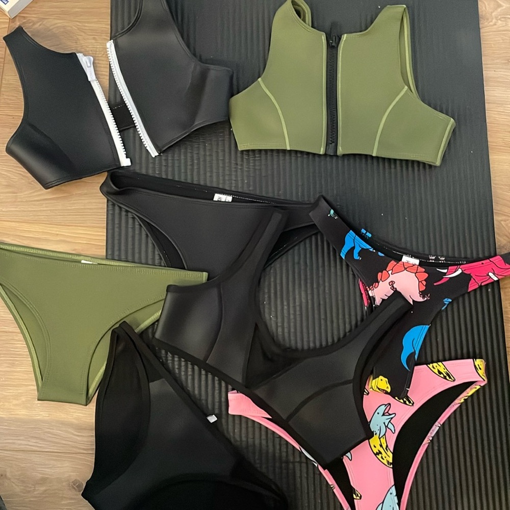 Set of swiming suit from hoaka